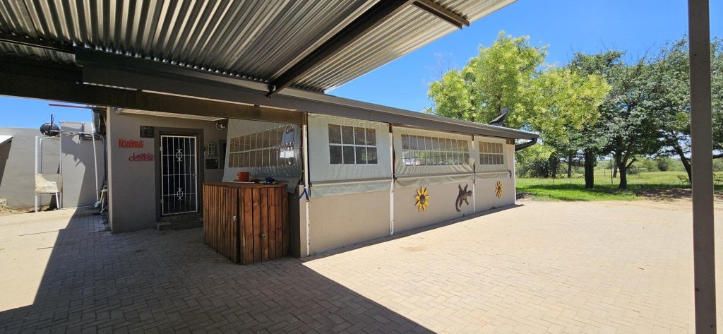 5 Bedroom House for Sale in Highveld