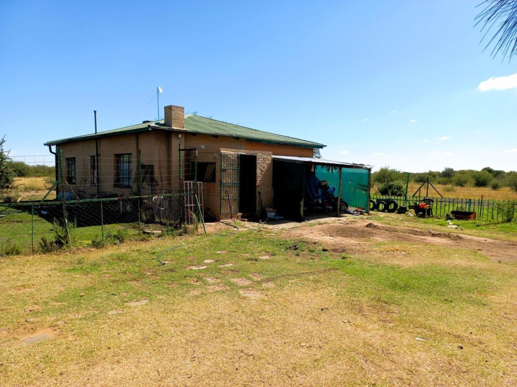 Farm for Sale in Bloemspruit