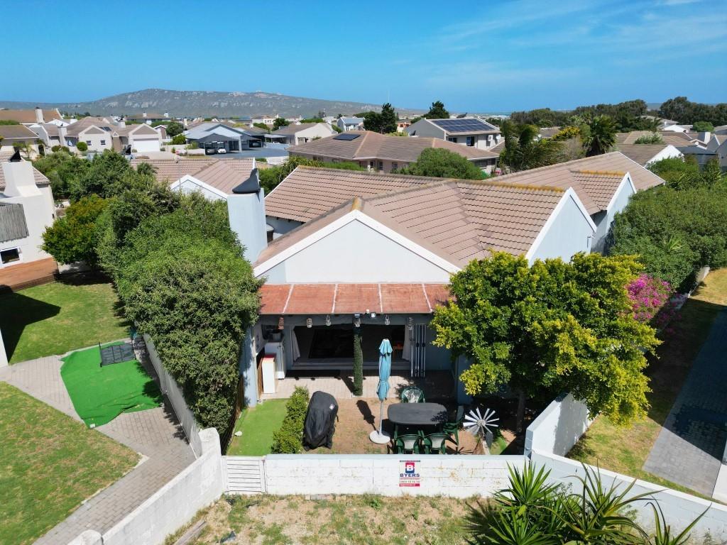 3 Bedroom House for Sale in Country Club