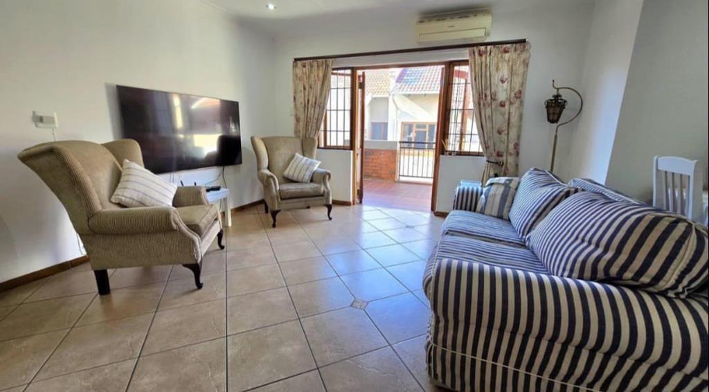 2 Bedroom Apartment / Flat for Sale in Meyersdal