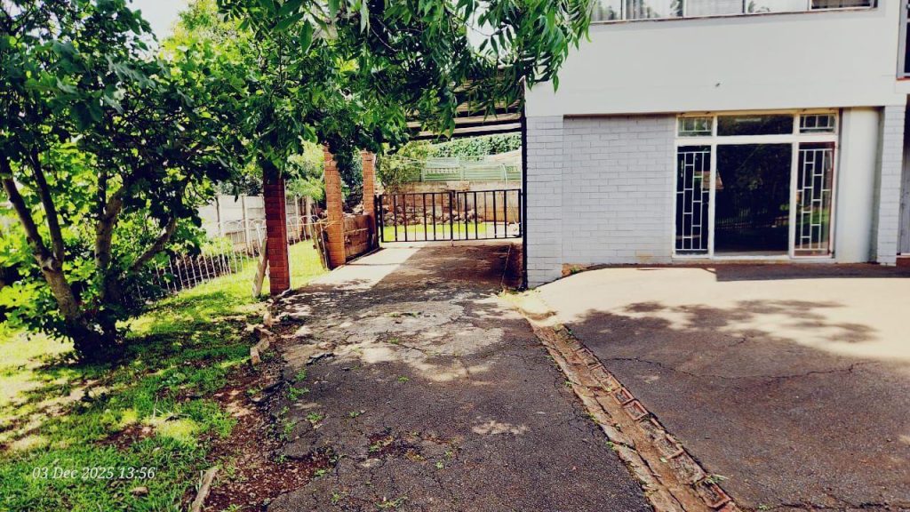 1 Bedroom House to Rent in Hayfields