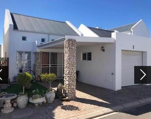 2 Bedroom House For Sale in Laguna Sands