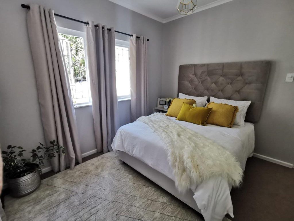 3 Bedroom House to Rent in Claremont