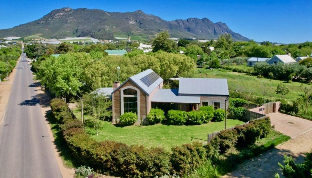 4 Bedroom House for Sale in Riebeek Kasteel