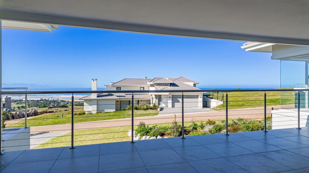 5 Bedroom House for Sale in Baron View