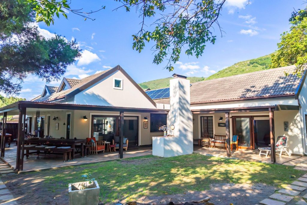 3 Bedroom House for Sale in Brenton On Lake