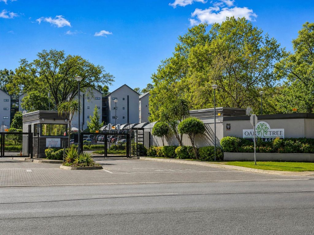 2 Bedroom Apartment / Flat for Sale in Clubview
