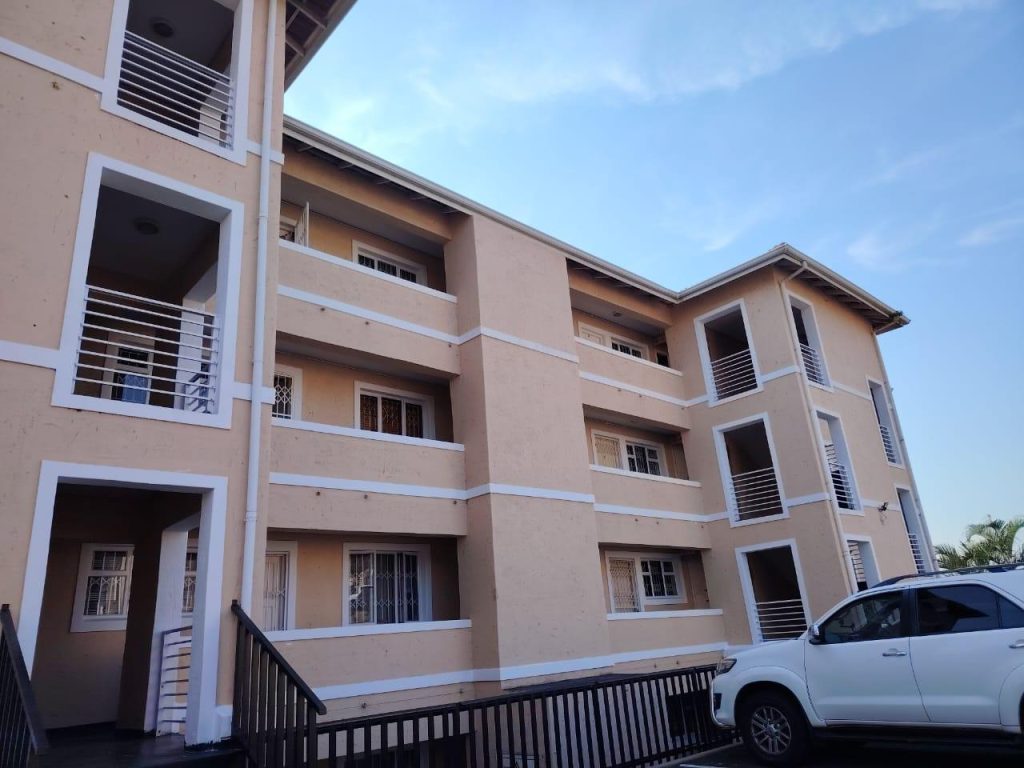 3 Bedroom Apartment / Flat for Sale in Parlock