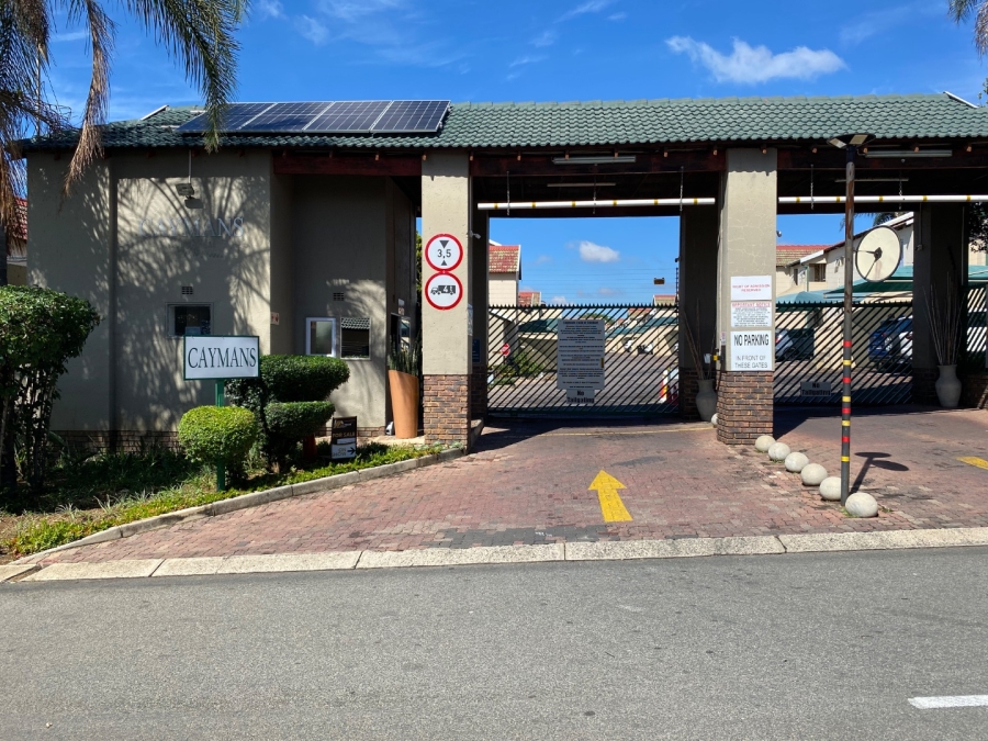 2 Bed Apartment/Flat for Sale Bromhof Randburg